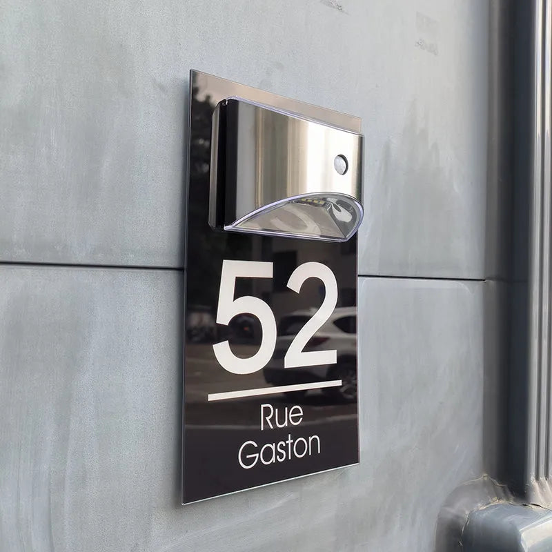 DoorPlaque™ Personalisierte moderne Solar-Türplakette