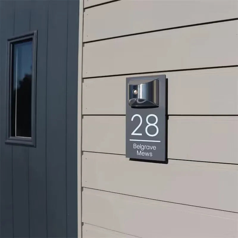 DoorPlaque™ Personalisierte moderne Solar-Türplakette