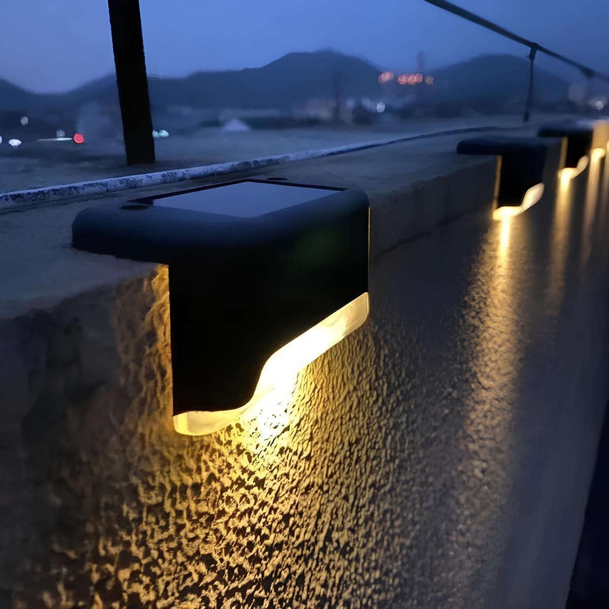 SolarSpark™ LED-Solarlampe für Ihren Garten