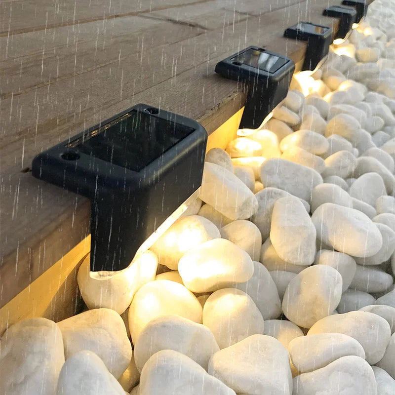 SolarSpark™ LED-Solarlampe für Ihren Garten
